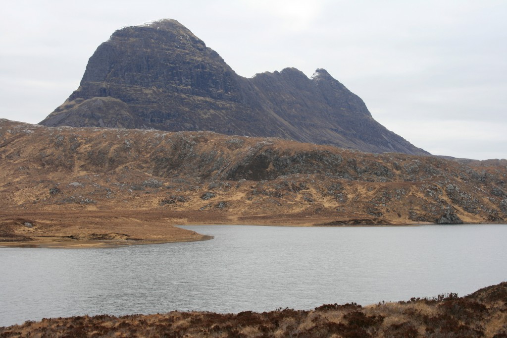 Suilven across the Fionn Loch