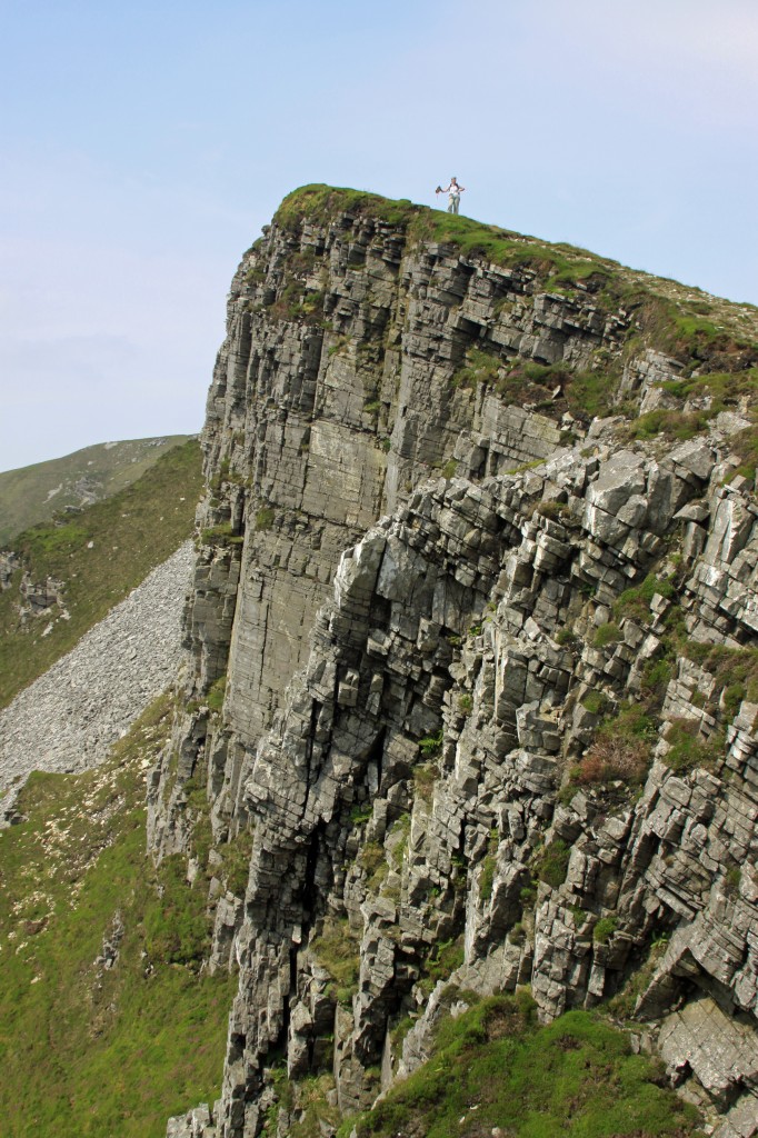 cliff edge on the Sliabh Liag path